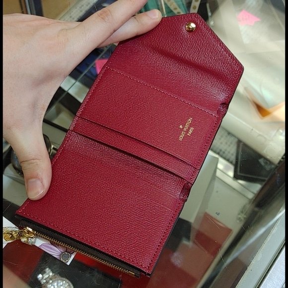 Louis VuittonđşMonogram Fuschia Zoe Small Wallet - Picture 12 of 14